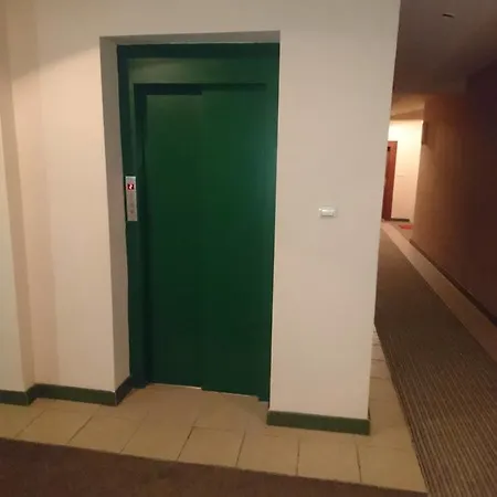 公寓 维拉杰泽罗公寓 *